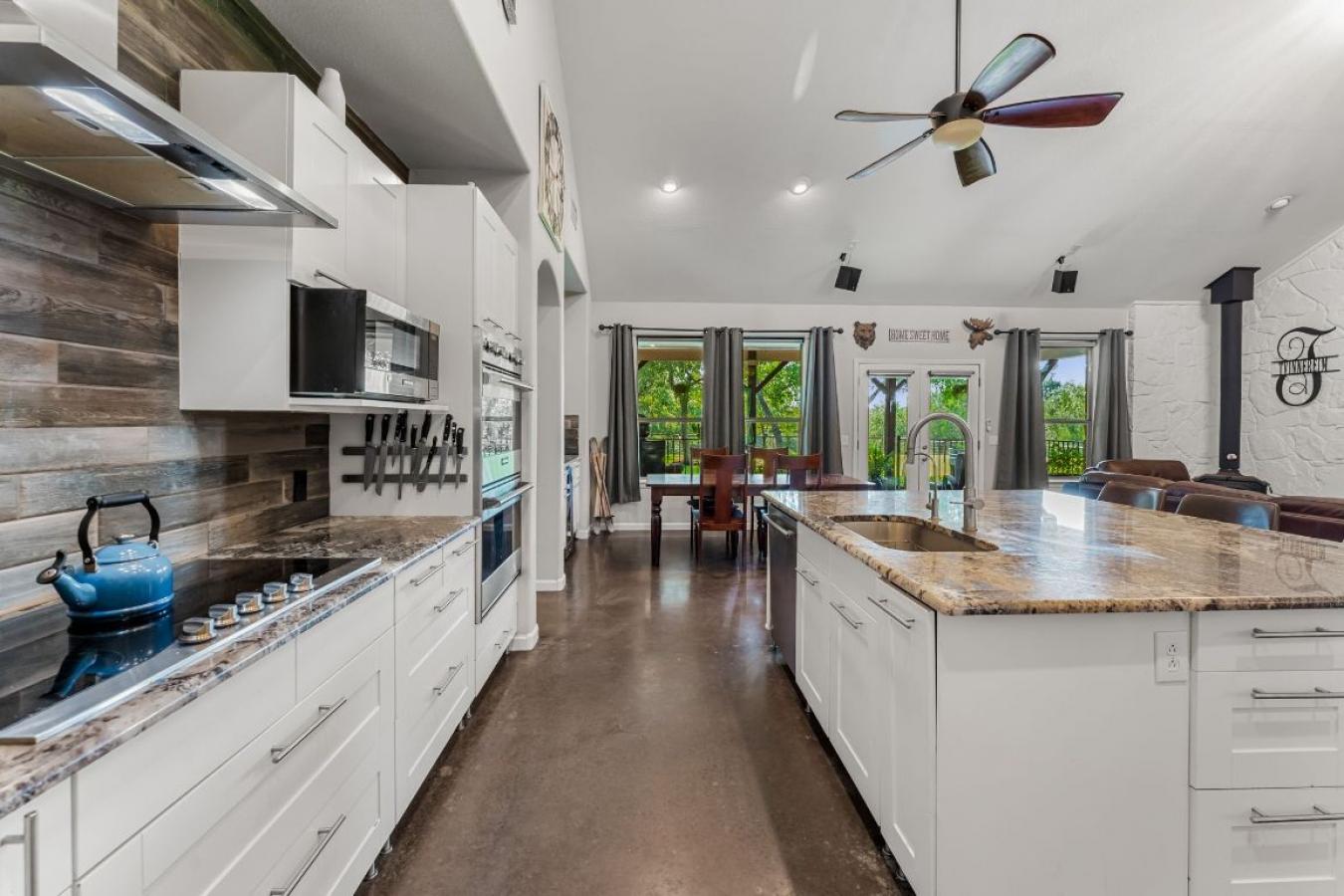 Leander, Williamson, 78641, United States, 5 Bedrooms Bedrooms, ,3 BathroomsBathrooms,Residential,For Sale,1929351