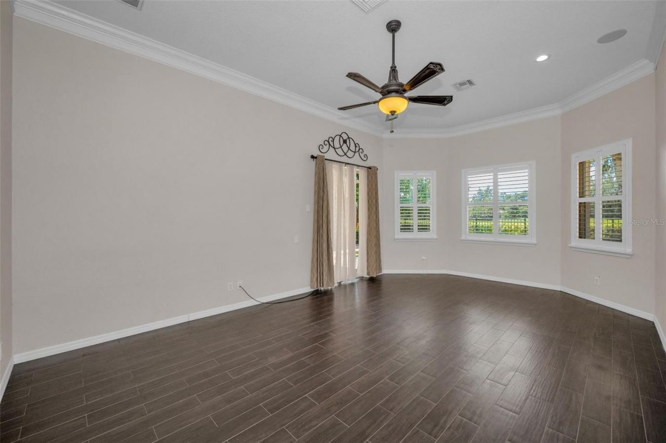 Trinity, Pasco, 34655, United States, 5 Bedrooms Bedrooms, ,4 BathroomsBathrooms,Residential,For Sale,1927594