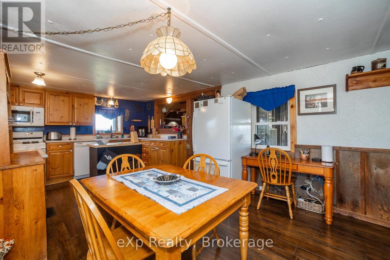 Meaford, Grey, N0H1E0, Canada, 4 Bedrooms Bedrooms, ,2 BathroomsBathrooms,Residential,For Sale,1929347