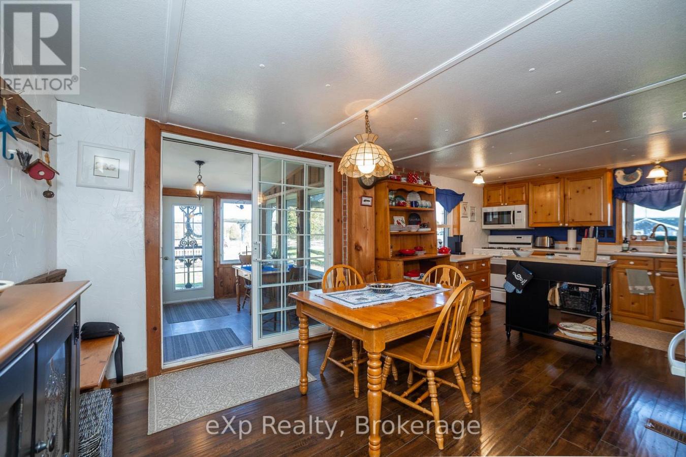 Meaford, Grey, N0H1E0, Canada, 4 Bedrooms Bedrooms, ,2 BathroomsBathrooms,Residential,For Sale,1929347