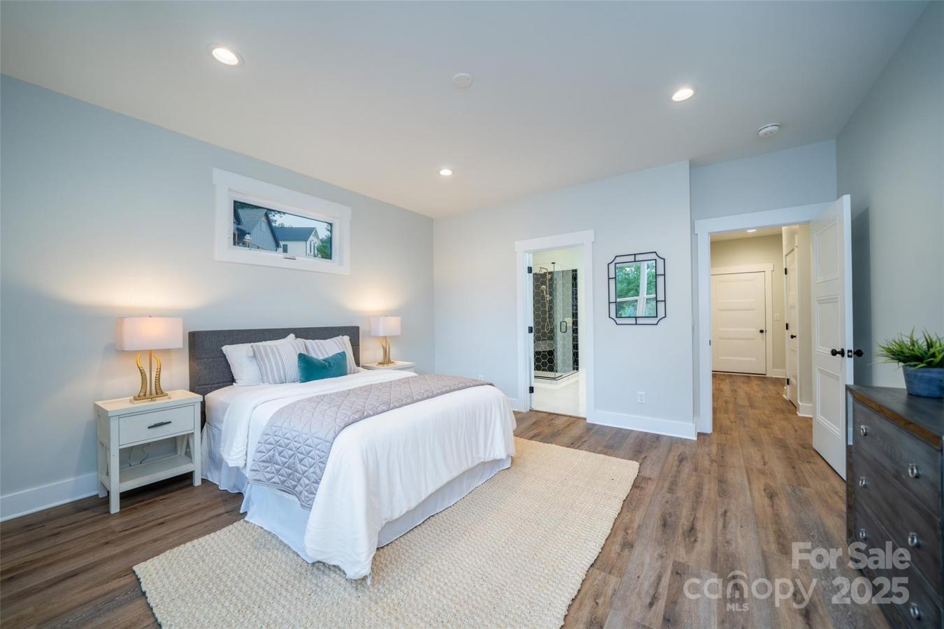Arden, Buncombe, 28704, United States, 3 Bedrooms Bedrooms, ,2 BathroomsBathrooms,Residential,For Sale,1929345