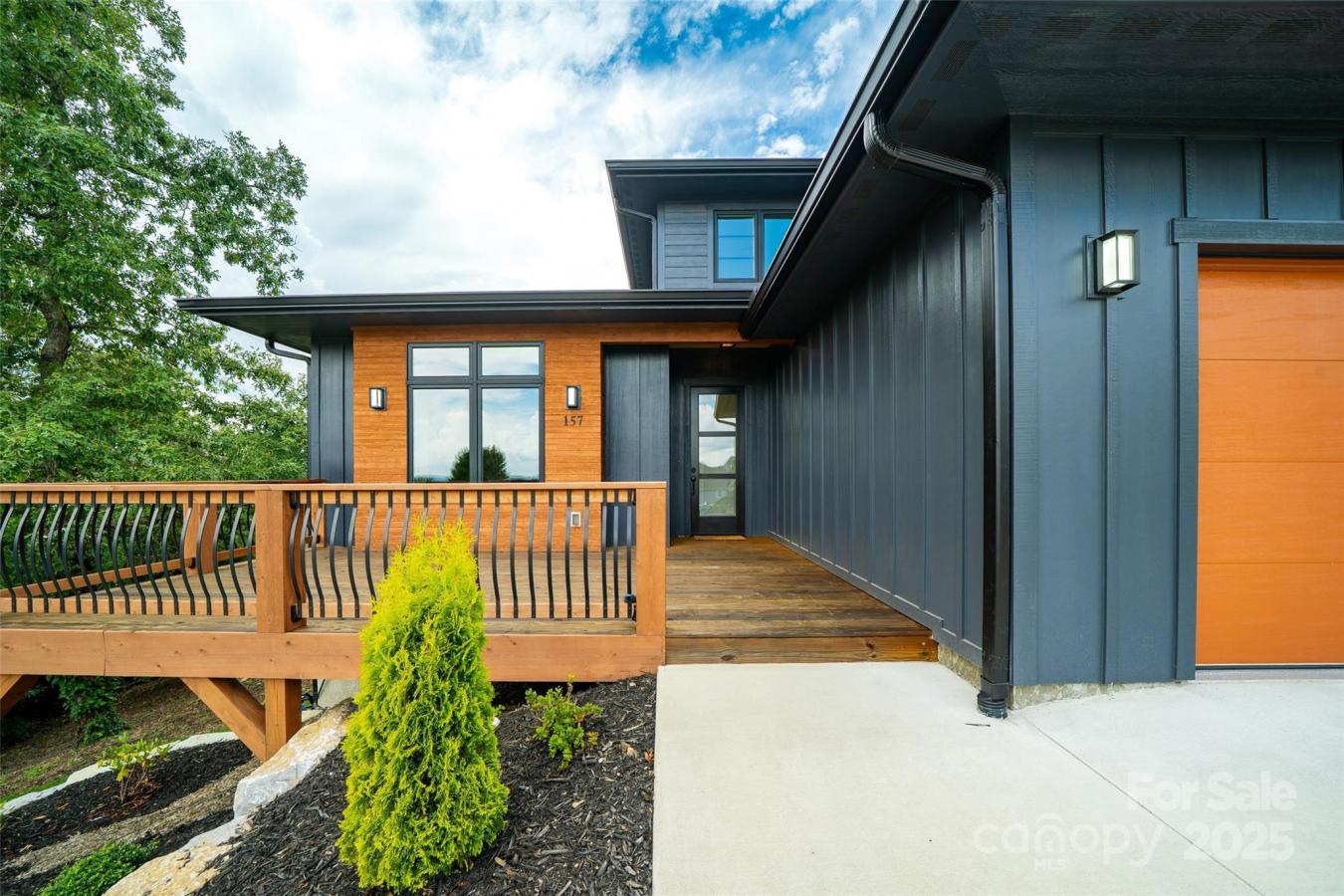Arden, Buncombe, 28704, United States, 3 Bedrooms Bedrooms, ,2 BathroomsBathrooms,Residential,For Sale,1929345