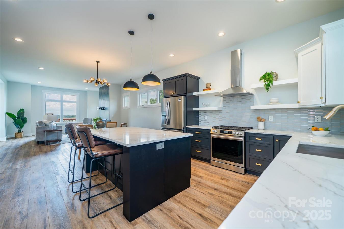 Arden, Buncombe, 28704, United States, 3 Bedrooms Bedrooms, ,2 BathroomsBathrooms,Residential,For Sale,1929345