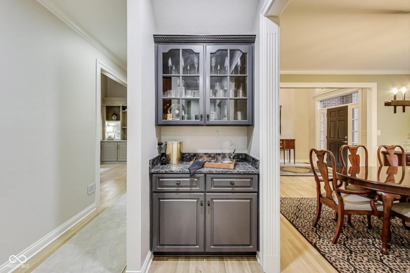 Carmel, Hamilton, 46032, United States, 6 Bedrooms Bedrooms, ,4 BathroomsBathrooms,Residential,For Sale,1929342