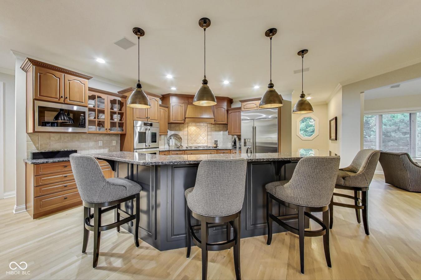 Carmel, Hamilton, 46032, United States, 6 Bedrooms Bedrooms, ,4 BathroomsBathrooms,Residential,For Sale,1929342