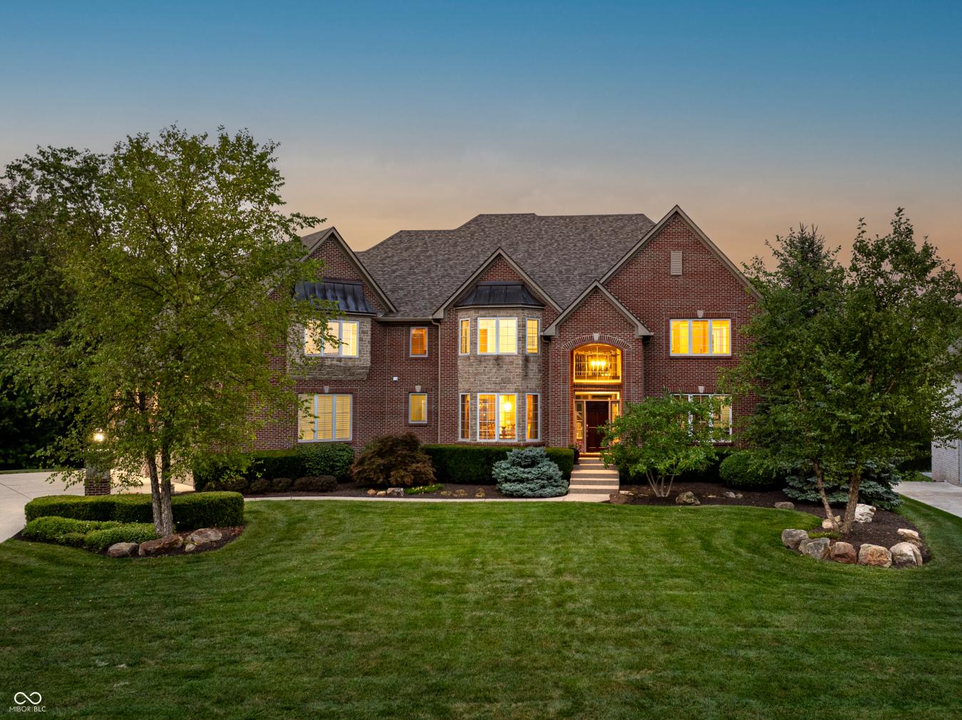 Carmel, Hamilton, 46032, United States, 6 Bedrooms Bedrooms, ,4 BathroomsBathrooms,Residential,For Sale,1929342