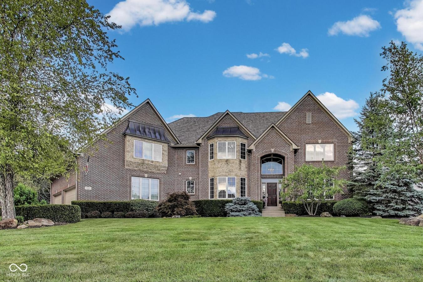 Carmel, Hamilton, 46032, United States, 6 Bedrooms Bedrooms, ,4 BathroomsBathrooms,Residential,For Sale,1929342