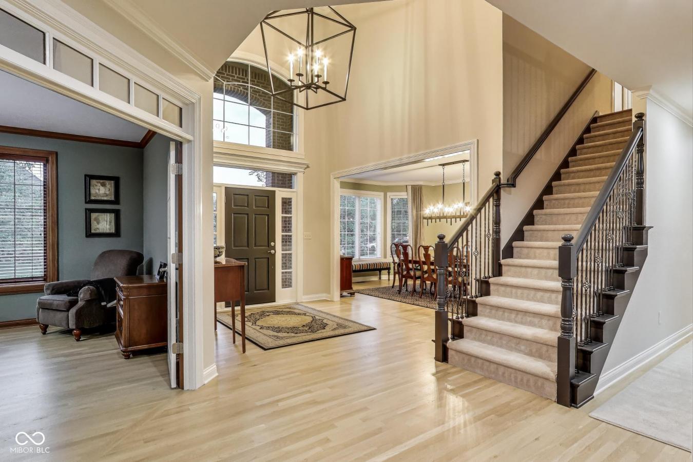 Carmel, Hamilton, 46032, United States, 6 Bedrooms Bedrooms, ,4 BathroomsBathrooms,Residential,For Sale,1929342