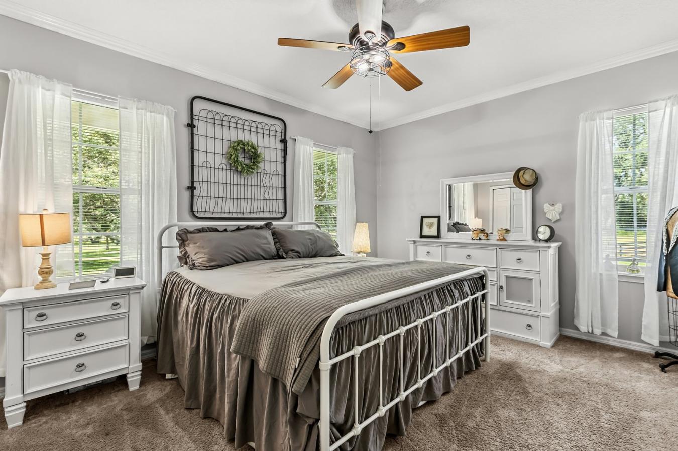 SORRENTO, LAKE, 32776, United States, 3 Bedrooms Bedrooms, ,2 BathroomsBathrooms,Residential,For Sale,1929340