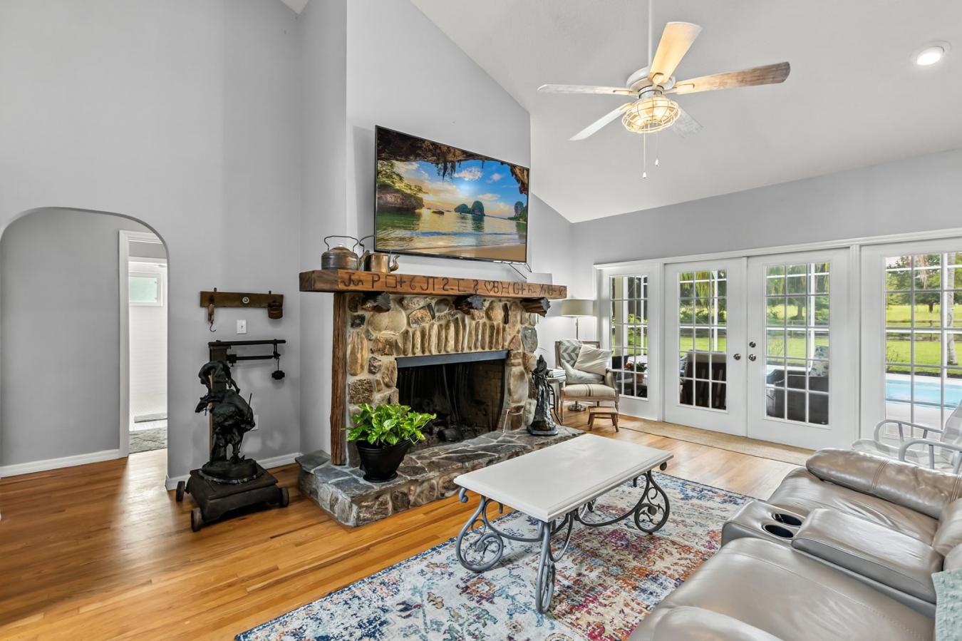 SORRENTO, LAKE, 32776, United States, 3 Bedrooms Bedrooms, ,2 BathroomsBathrooms,Residential,For Sale,1929340