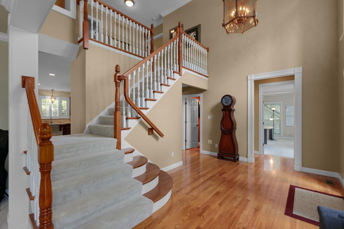 Chesterfield, St. Louis, 63005, United States, 4 Bedrooms Bedrooms, ,5 BathroomsBathrooms,Residential,For Sale,1929567