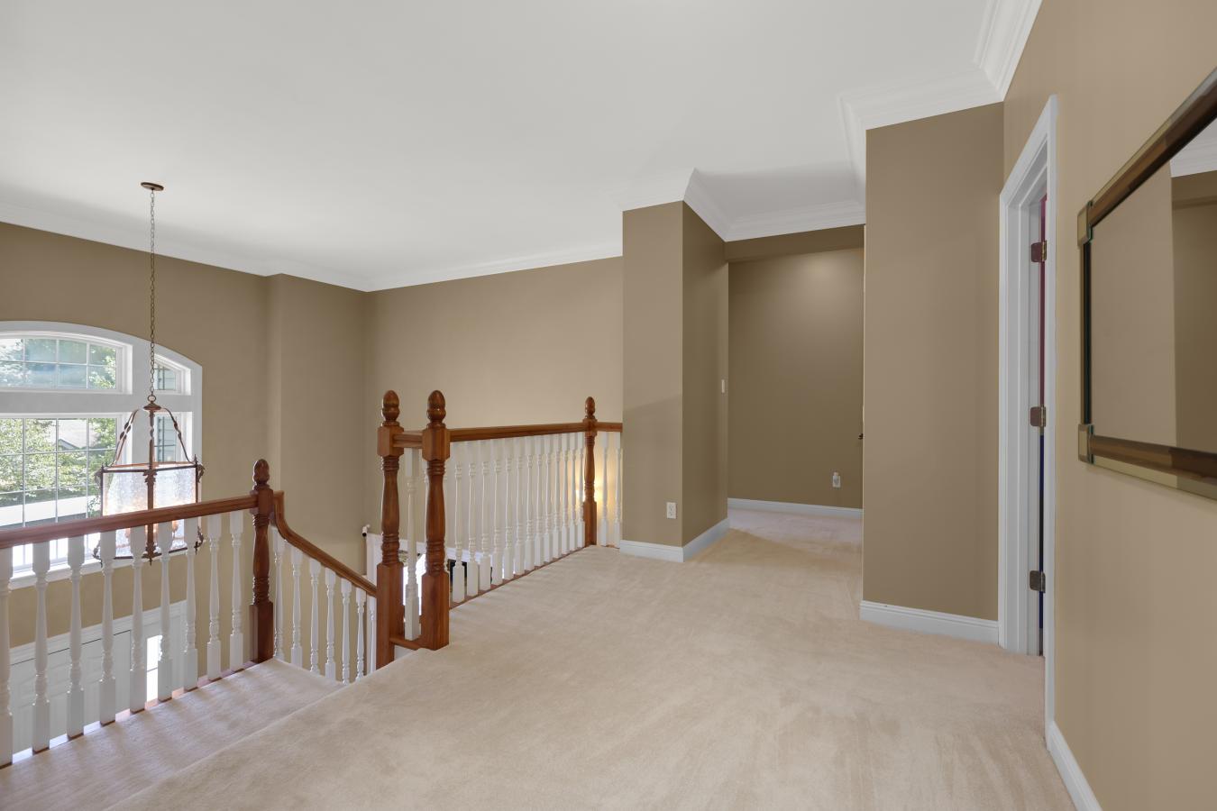 Chesterfield, St. Louis, 63005, United States, 4 Bedrooms Bedrooms, ,5 BathroomsBathrooms,Residential,For Sale,1929567