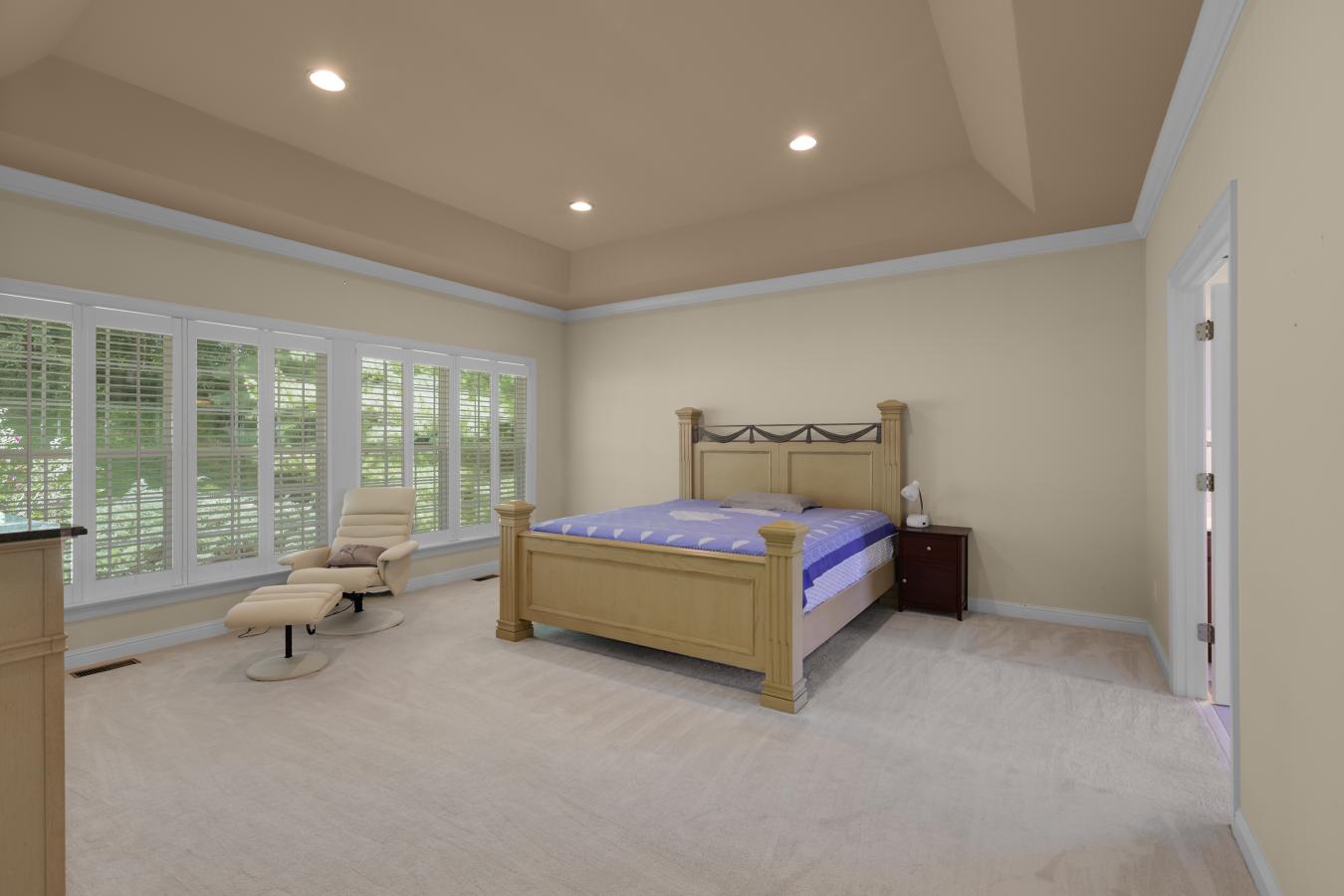 Chesterfield, St. Louis, 63005, United States, 4 Bedrooms Bedrooms, ,5 BathroomsBathrooms,Residential,For Sale,1929567