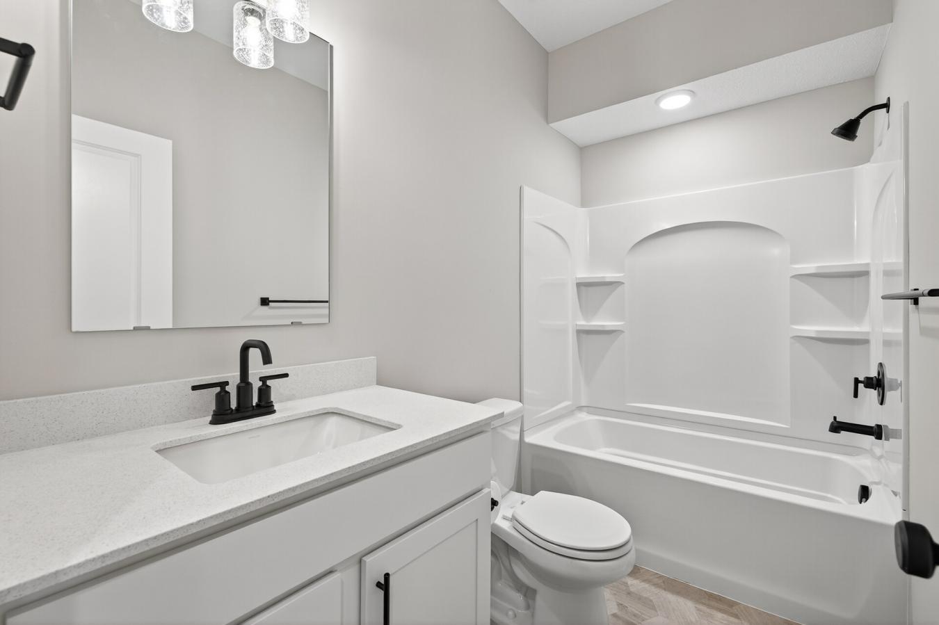 Saint Paul, Minnesota, 55116, United States, 4 Bedrooms Bedrooms, ,3 BathroomsBathrooms,Residential,For Sale,1929335