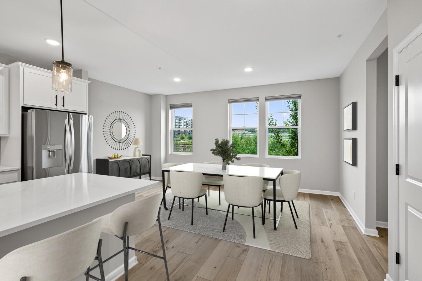 Saint Paul, Minnesota, 55116, United States, 4 Bedrooms Bedrooms, ,3 BathroomsBathrooms,Residential,For Sale,1929335