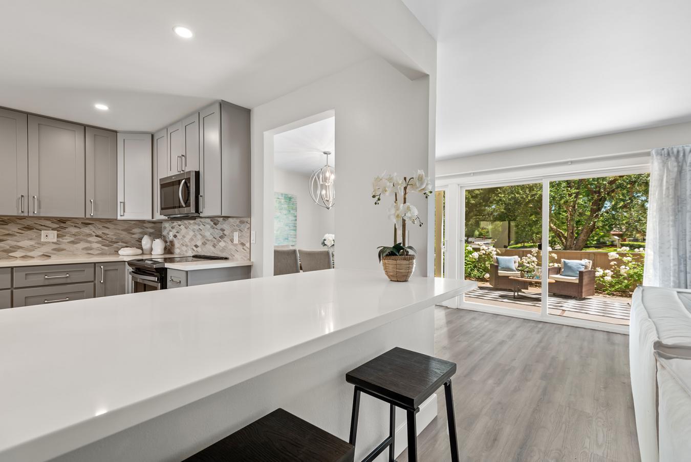 Westlake Village, California, 91361, United States, 3 Bedrooms Bedrooms, ,2 BathroomsBathrooms,Residential,For Sale,1929333