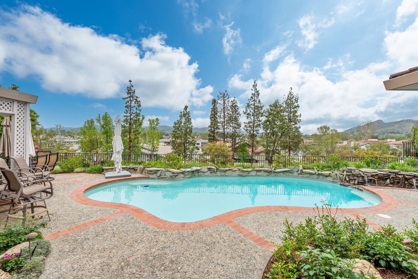 Westlake Village, California, 91361, United States, 3 Bedrooms Bedrooms, ,3 BathroomsBathrooms,Residential,For Sale,1929332