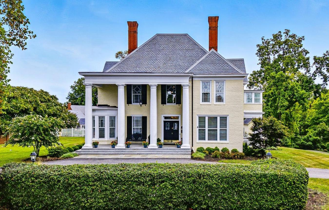 Lynchburg, Lynchburg, 24503, United States, 6 Bedrooms Bedrooms, ,5 BathroomsBathrooms,Residential,For Sale,1929561