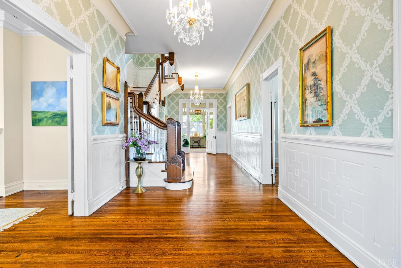 Lynchburg, Lynchburg, 24503, United States, 6 Bedrooms Bedrooms, ,5 BathroomsBathrooms,Residential,For Sale,1929561