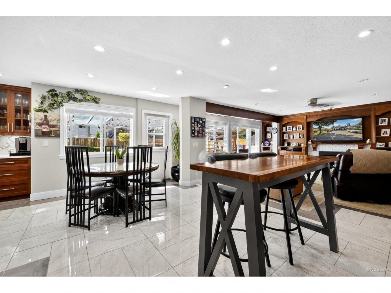 Surrey, BC, V3X1L1, Canada, 3 Bedrooms Bedrooms, ,3 BathroomsBathrooms,Residential,For Sale,1929557