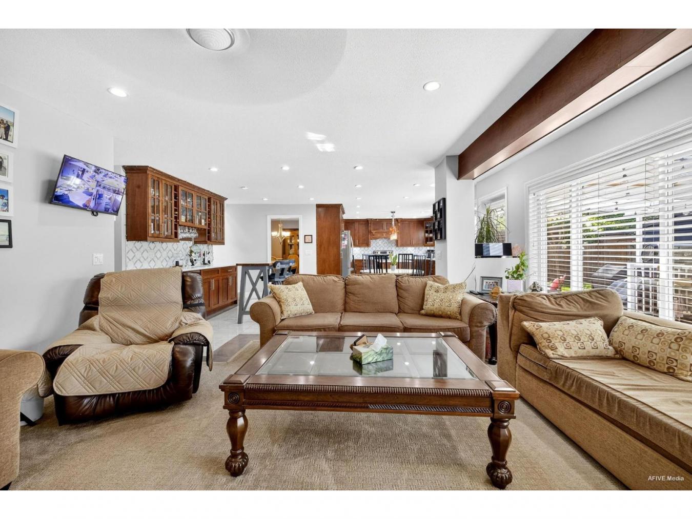 Surrey, BC, V3X1L1, Canada, 3 Bedrooms Bedrooms, ,3 BathroomsBathrooms,Residential,For Sale,1929557