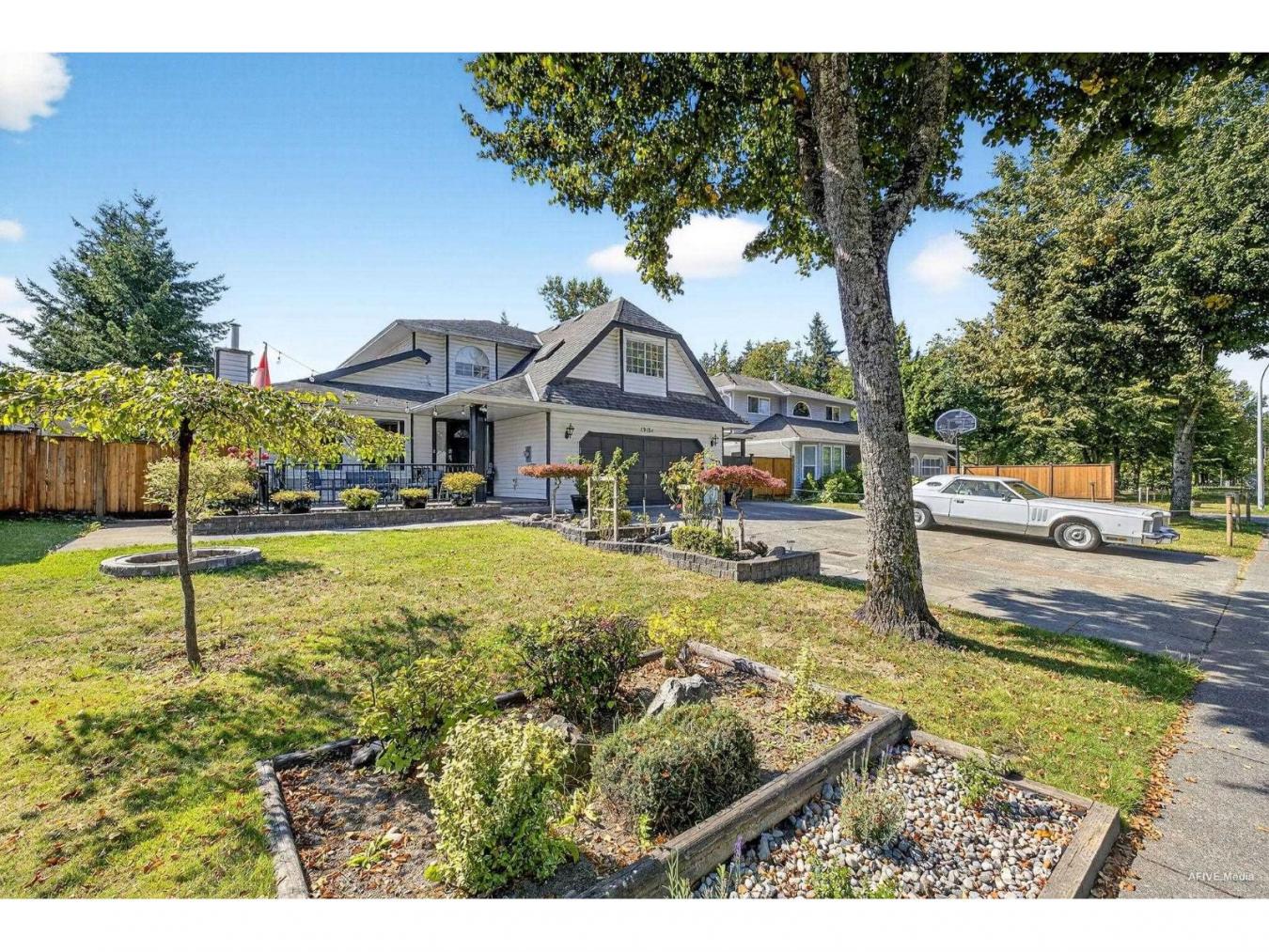 Surrey, BC, V3X1L1, Canada, 3 Bedrooms Bedrooms, ,3 BathroomsBathrooms,Residential,For Sale,1929557