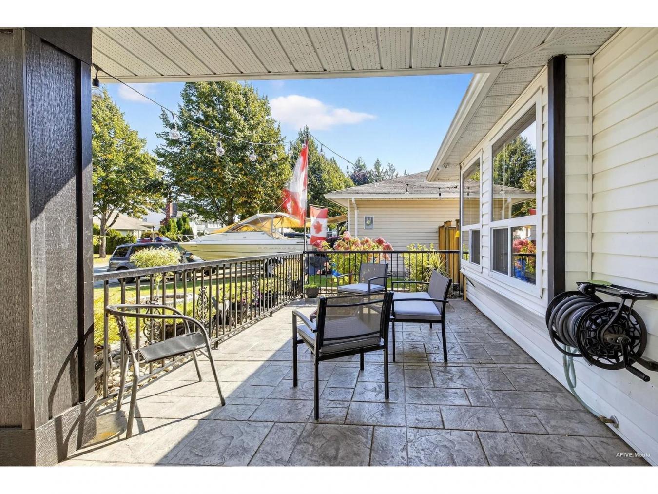 Surrey, BC, V3X1L1, Canada, 3 Bedrooms Bedrooms, ,3 BathroomsBathrooms,Residential,For Sale,1929557
