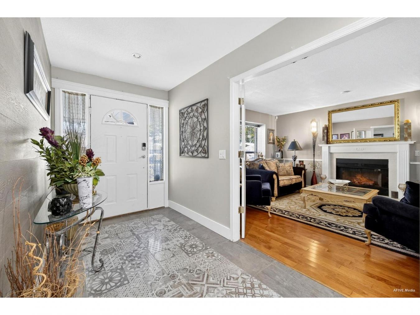 Surrey, BC, V3X1L1, Canada, 3 Bedrooms Bedrooms, ,3 BathroomsBathrooms,Residential,For Sale,1929557