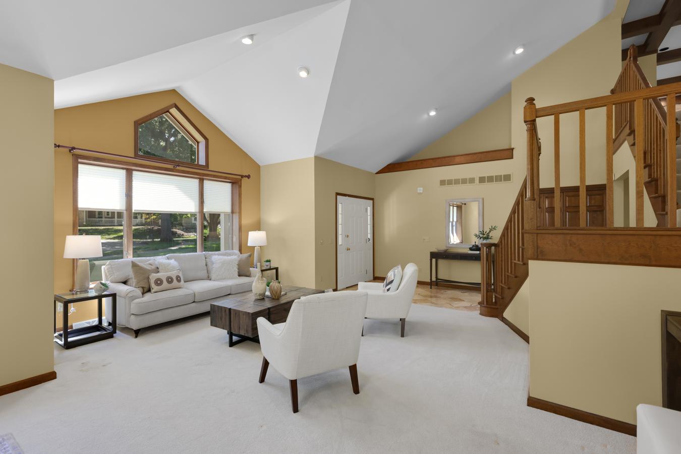 Chesterfield, Missouri, 63005, United States, 4 Bedrooms Bedrooms, ,4 BathroomsBathrooms,Residential,For Sale,1929554
