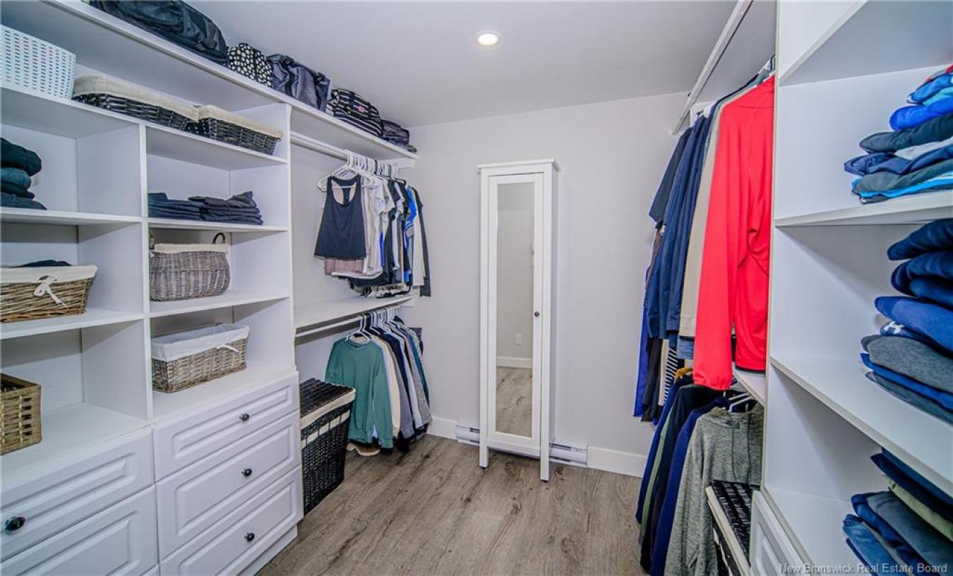 Cambridge-Narrows, Queens, E4C 2N6, Canada, 14 Bedrooms Bedrooms, ,10 BathroomsBathrooms,Residential,For Sale,1929552