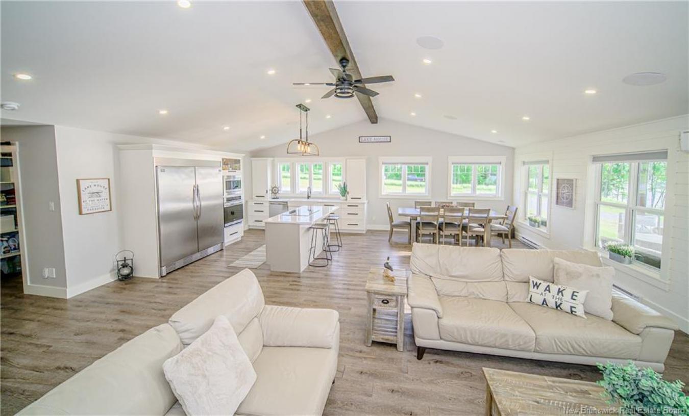 Cambridge-Narrows, Queens, E4C 2N6, Canada, 14 Bedrooms Bedrooms, ,10 BathroomsBathrooms,Residential,For Sale,1929552
