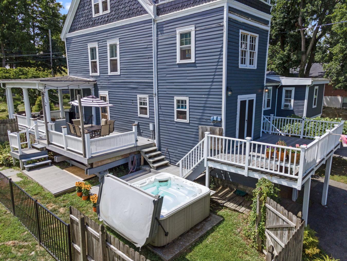 2 BALMVILLE ROAD, NEWBURGH, NY, 12550, United States, 7 Bedrooms Bedrooms, ,3 BathroomsBathrooms,Residential,For Sale,2 BALMVILLE ROAD,1124853
