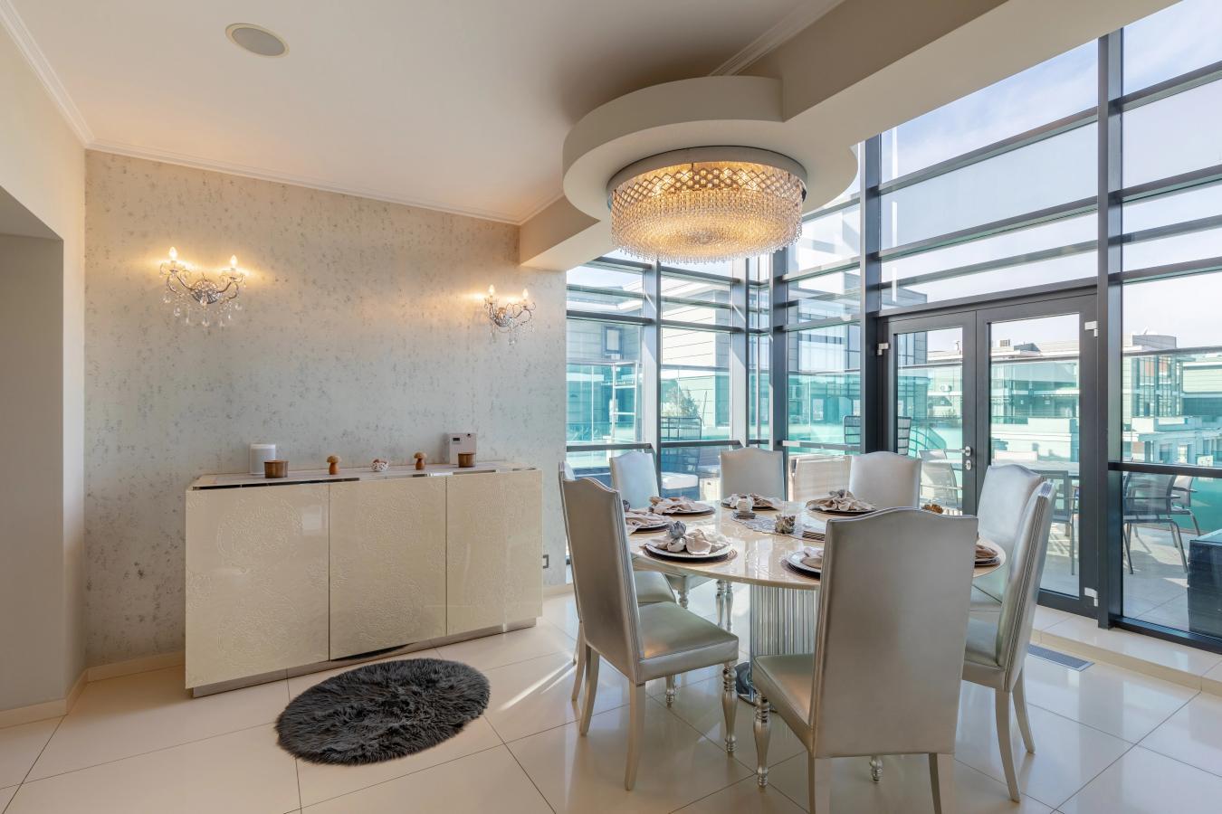 Bucharest, 023831, Romania, 4 Bedrooms Bedrooms, ,4 BathroomsBathrooms,Residential,For Sale,1929544