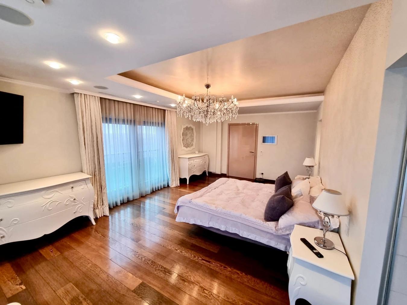 Bucharest, 023831, Romania, 4 Bedrooms Bedrooms, ,4 BathroomsBathrooms,Residential,For Sale,1929544