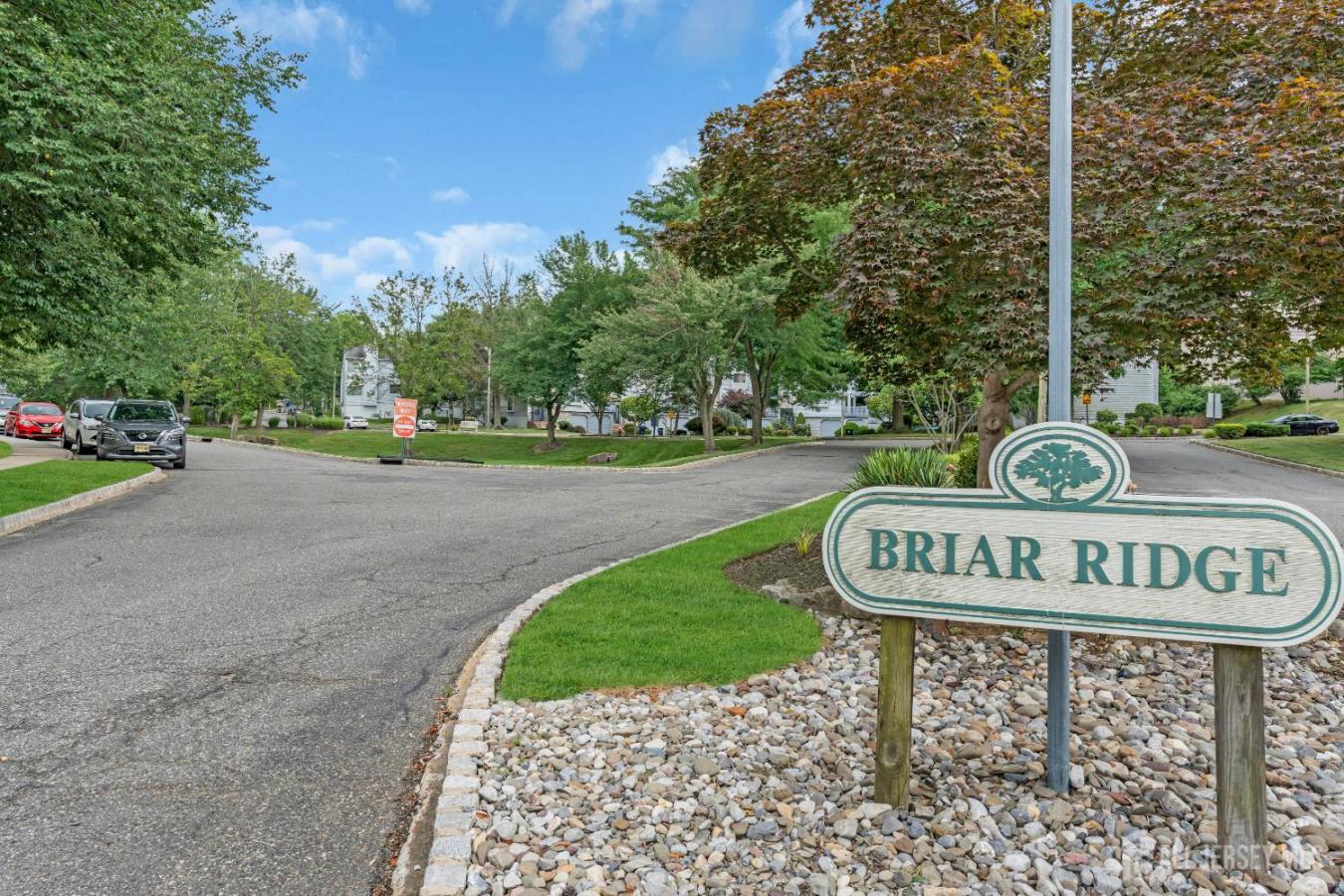 East Brunswick, Middlesex, 08816, United States, 3 Bedrooms Bedrooms, ,2 BathroomsBathrooms,Residential,For Sale,1929539