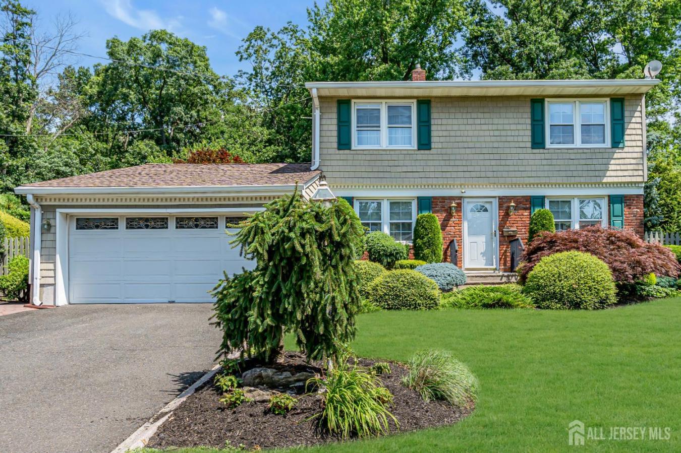 Matawan, Monmouth, 07747, United States, 4 Bedrooms Bedrooms, ,2 BathroomsBathrooms,Residential,For Sale,1946833