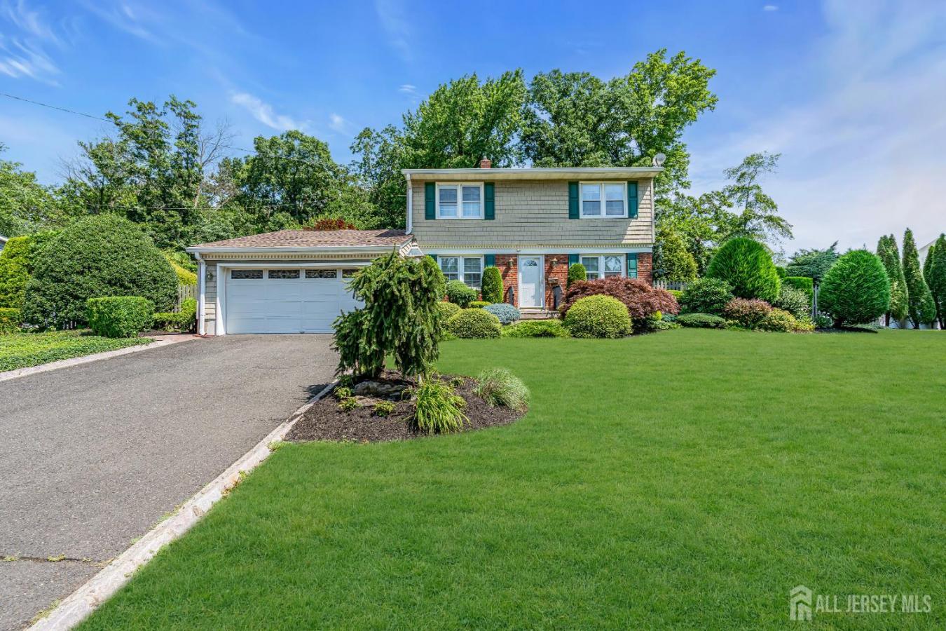 Matawan, Monmouth, 07747, United States, 4 Bedrooms Bedrooms, ,2 BathroomsBathrooms,Residential,For Sale,1946833