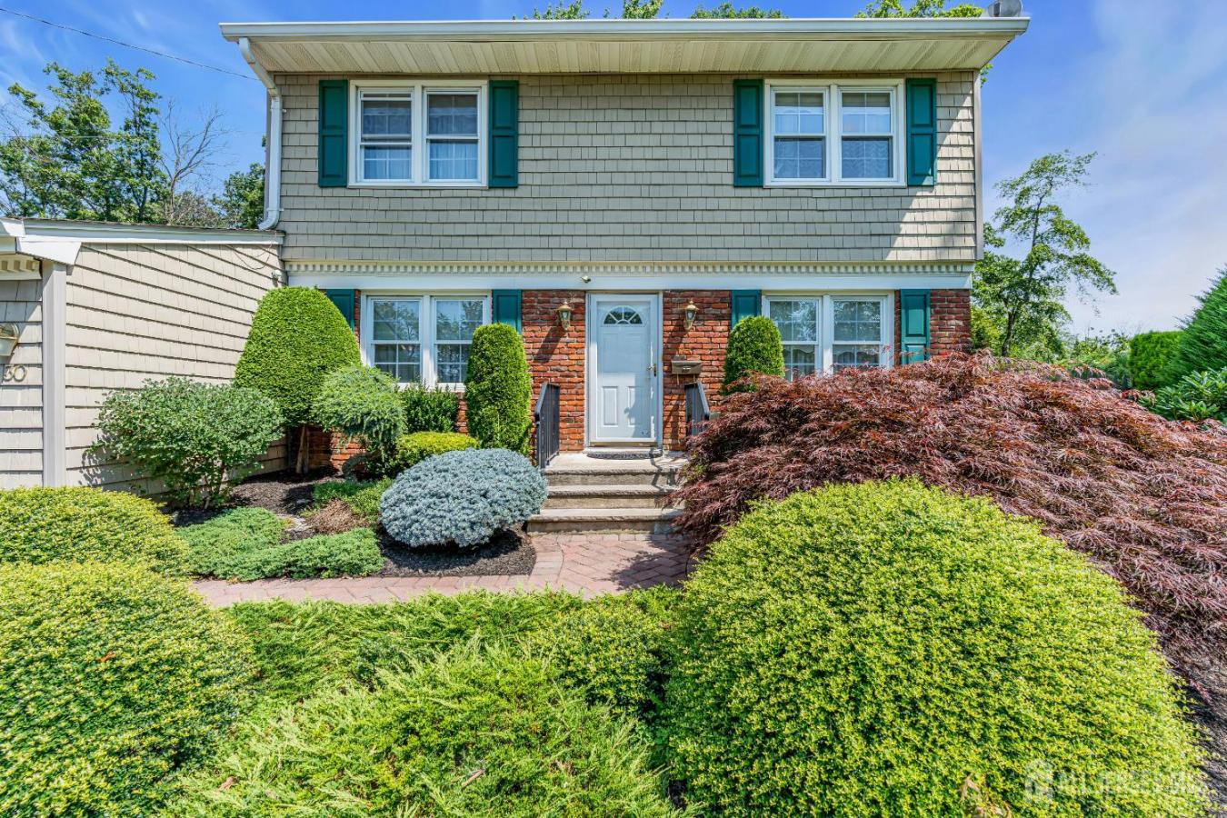 Matawan, Monmouth, 07747, United States, 4 Bedrooms Bedrooms, ,2 BathroomsBathrooms,Residential,For Sale,1946833