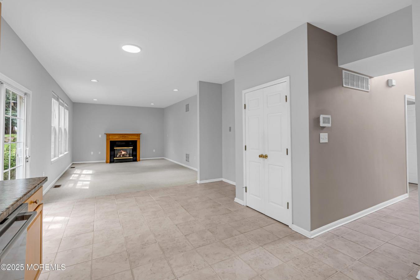 Marlboro, Monmouth, 07746, United States, 1 Bedroom Bedrooms, ,2 BathroomsBathrooms,Residential,For Sale,1929536