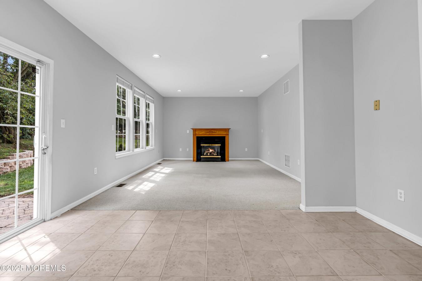 Marlboro, Monmouth, 07746, United States, 1 Bedroom Bedrooms, ,2 BathroomsBathrooms,Residential,For Sale,1929536