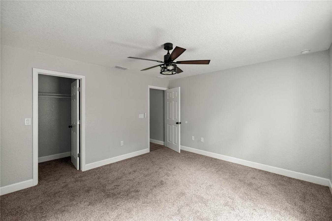 4065 SW 5th Avenue, Ocala, Marion, 34471, United States, 3 Bedrooms Bedrooms, ,Residential,For Sale,4065 SW 5th Avenue,OM705256