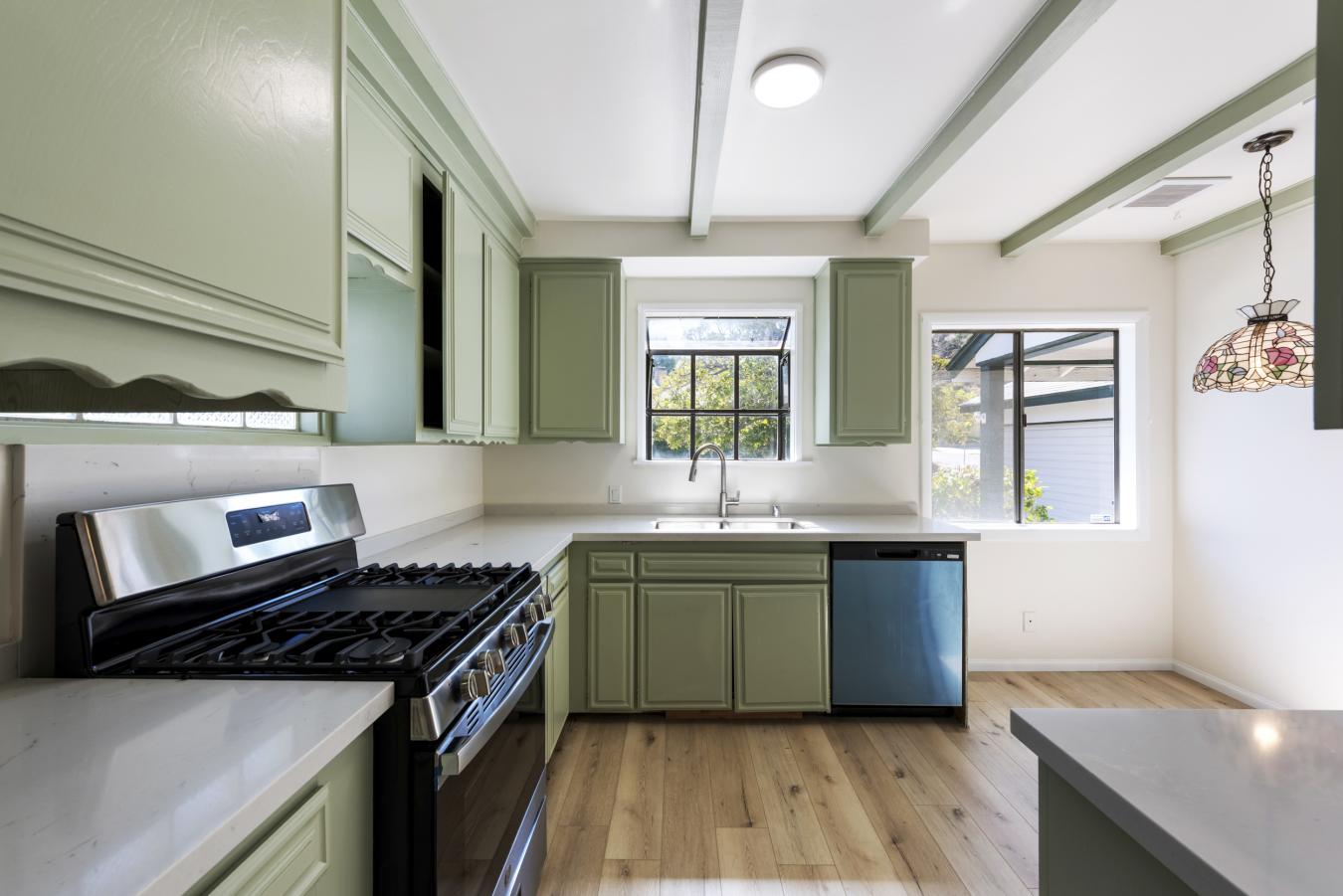 Sun Valley, Los Angeles, 91352, United States, 3 Bedrooms Bedrooms, ,2 BathroomsBathrooms,Residential,For Sale,1929535