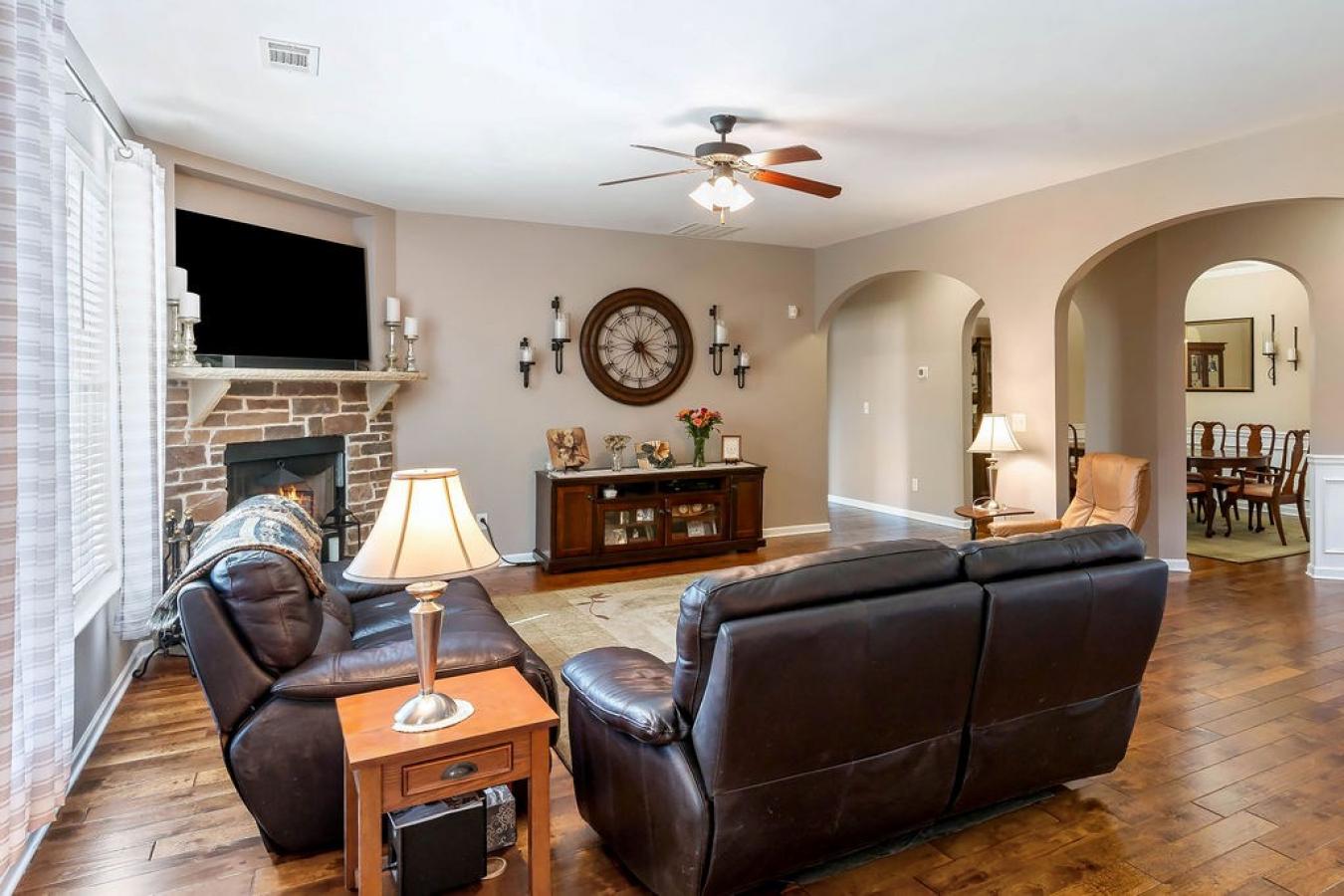 Simpsonville, Greenville, 29680, United States, 4 Bedrooms Bedrooms, ,3 BathroomsBathrooms,Residential,For Sale,1945713