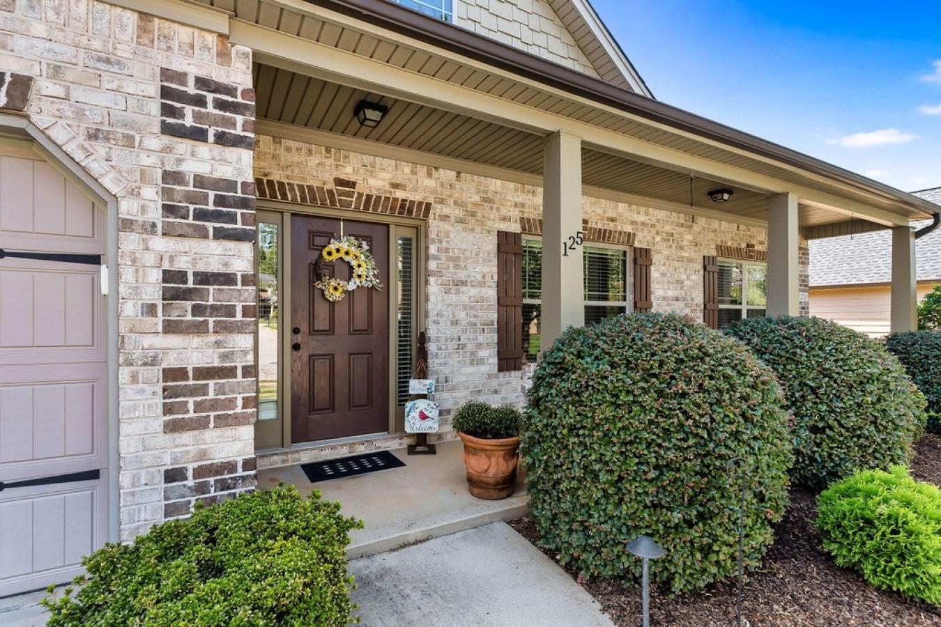 Simpsonville, Greenville, 29680, United States, 4 Bedrooms Bedrooms, ,3 BathroomsBathrooms,Residential,For Sale,1945713