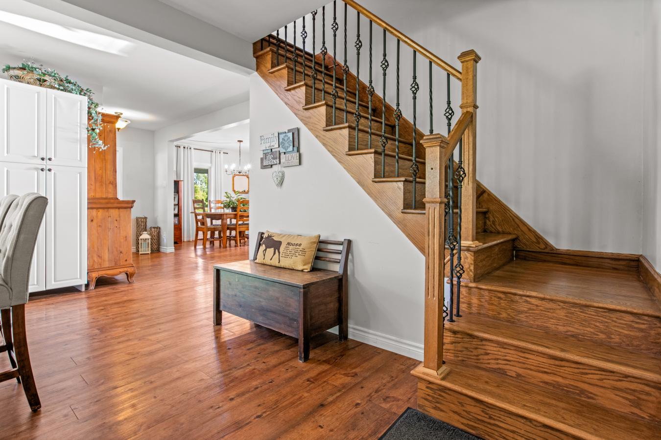 L’ORIGNAL, Prescott & Russell, K0B1K0, Canada, 2 Bedrooms Bedrooms, ,2 BathroomsBathrooms,Residential,For Sale,1929533