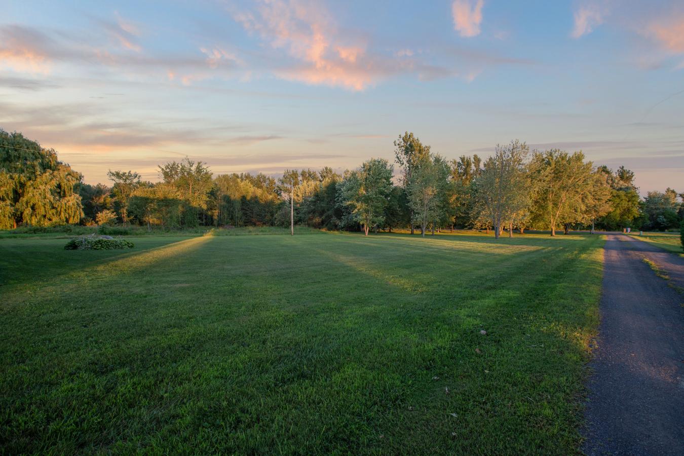 L’ORIGNAL, Prescott & Russell, K0B1K0, Canada, 2 Bedrooms Bedrooms, ,2 BathroomsBathrooms,Residential,For Sale,1929533