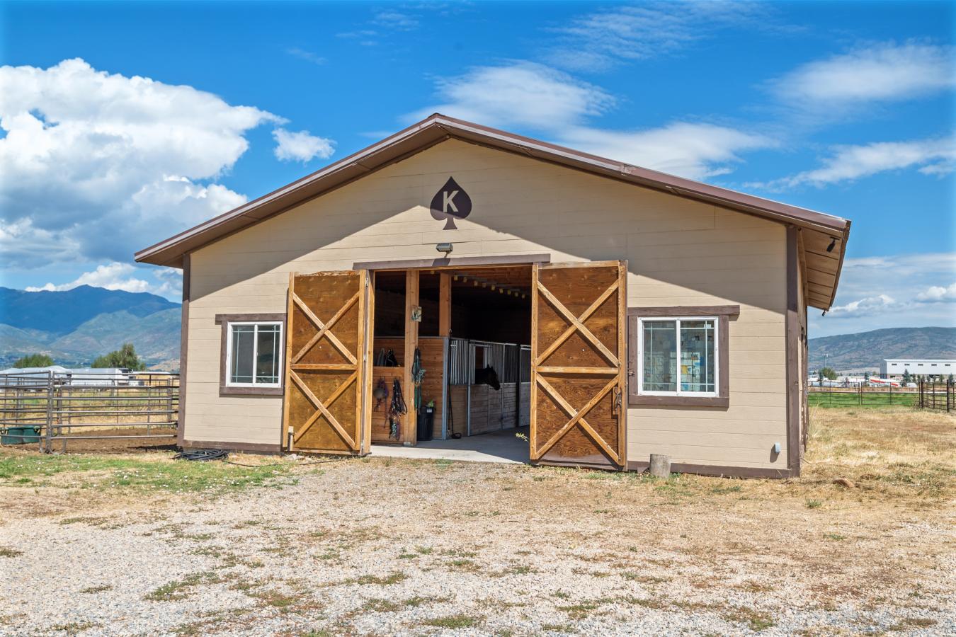 Daniel, Wasatch, 84032, United States, 4 Bedrooms Bedrooms, ,2 BathroomsBathrooms,Residential,For Sale,1936037