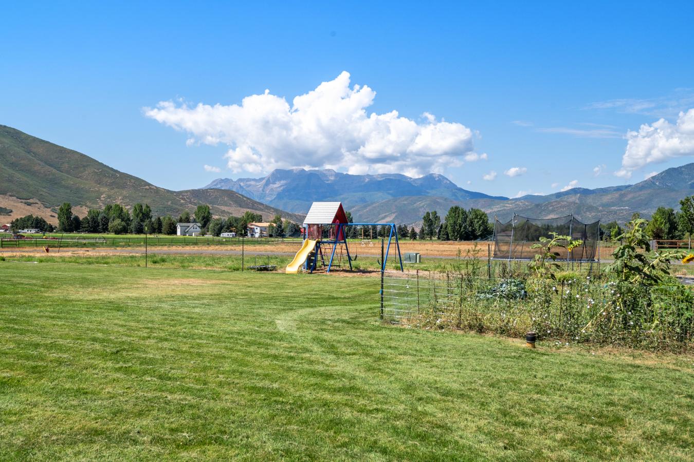 Daniel, Wasatch, 84032, United States, 4 Bedrooms Bedrooms, ,2 BathroomsBathrooms,Residential,For Sale,1936037