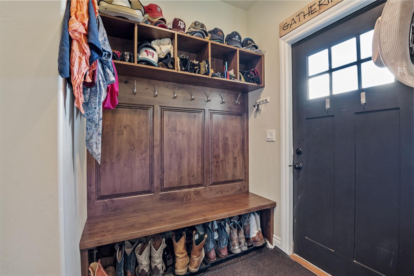 Daniel, Wasatch, 84032, United States, 4 Bedrooms Bedrooms, ,2 BathroomsBathrooms,Residential,For Sale,1936037