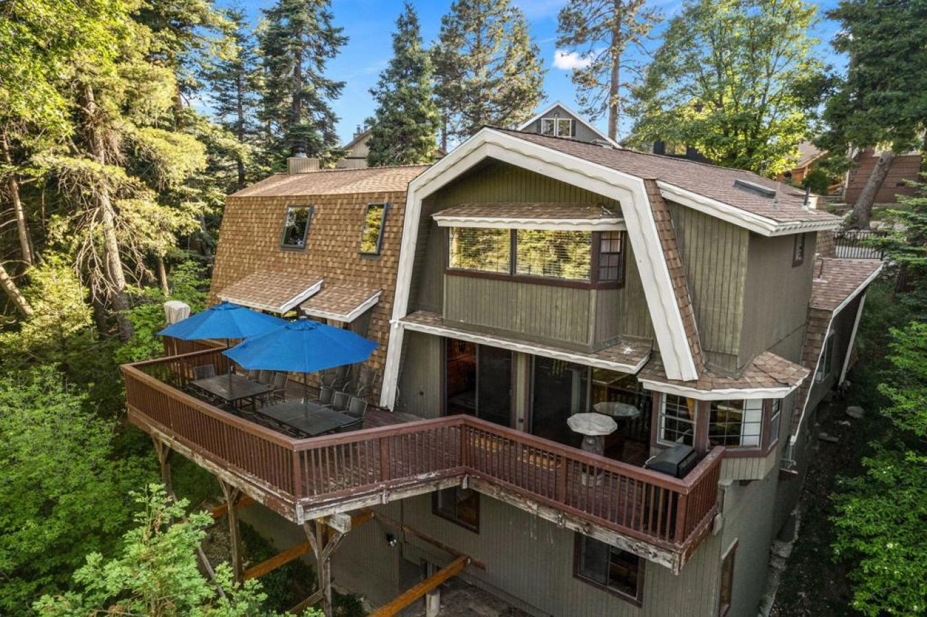 Lake Arrowhead, San Bernardino, 92352, United States, 5 Bedrooms Bedrooms, ,-2 BathroomBathrooms,Residential,For Sale,1929528